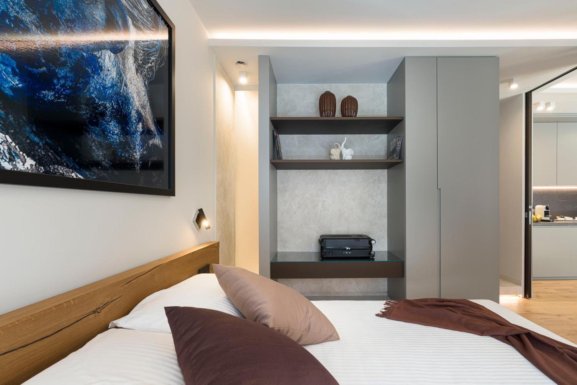 Aera Luxury - 301 302